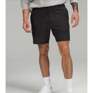 Lululemon Commission Classic Fit Shorts 7" Warpstreme Black Size 31